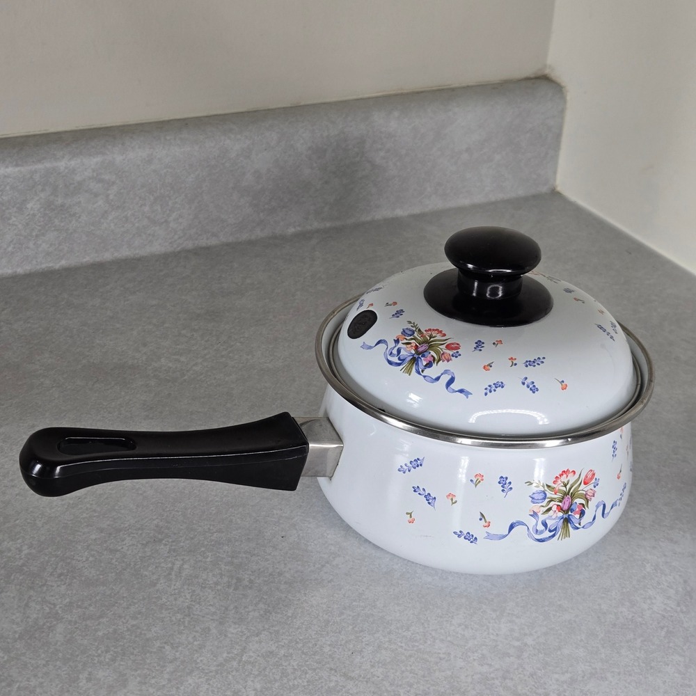 English Ribbon‎ Tabletops Unlimited Saucepan Floral White Thailand Kitchen